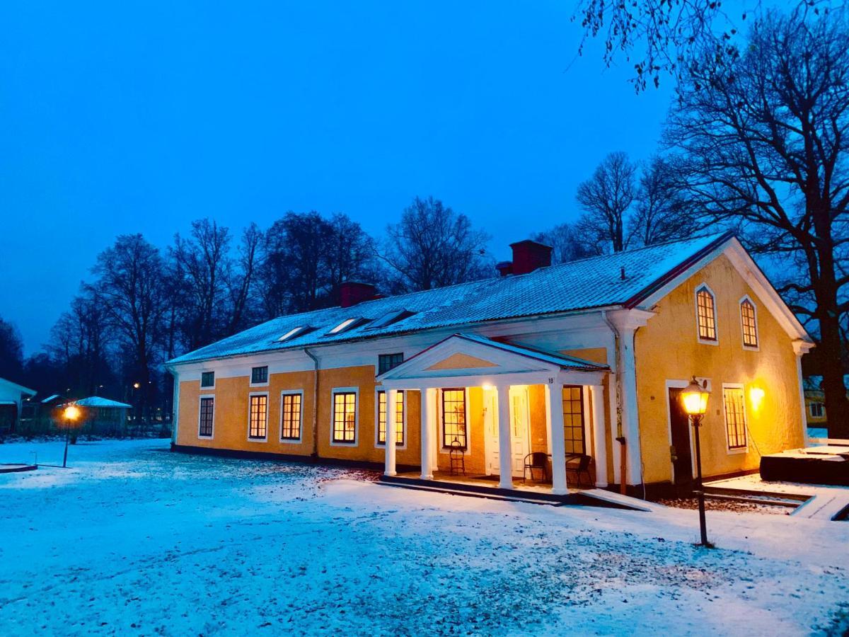 Herrgardshotellet I Laxå Extérieur photo